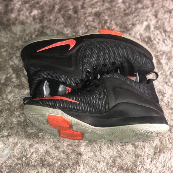 Nike Lebron James Zoom Witness - Picture 4 of 5